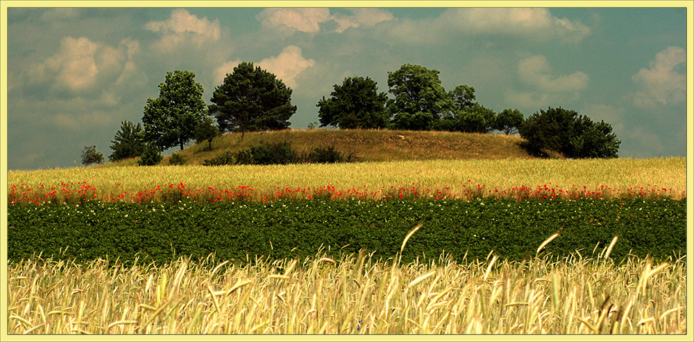 Horizontale mit Hügel