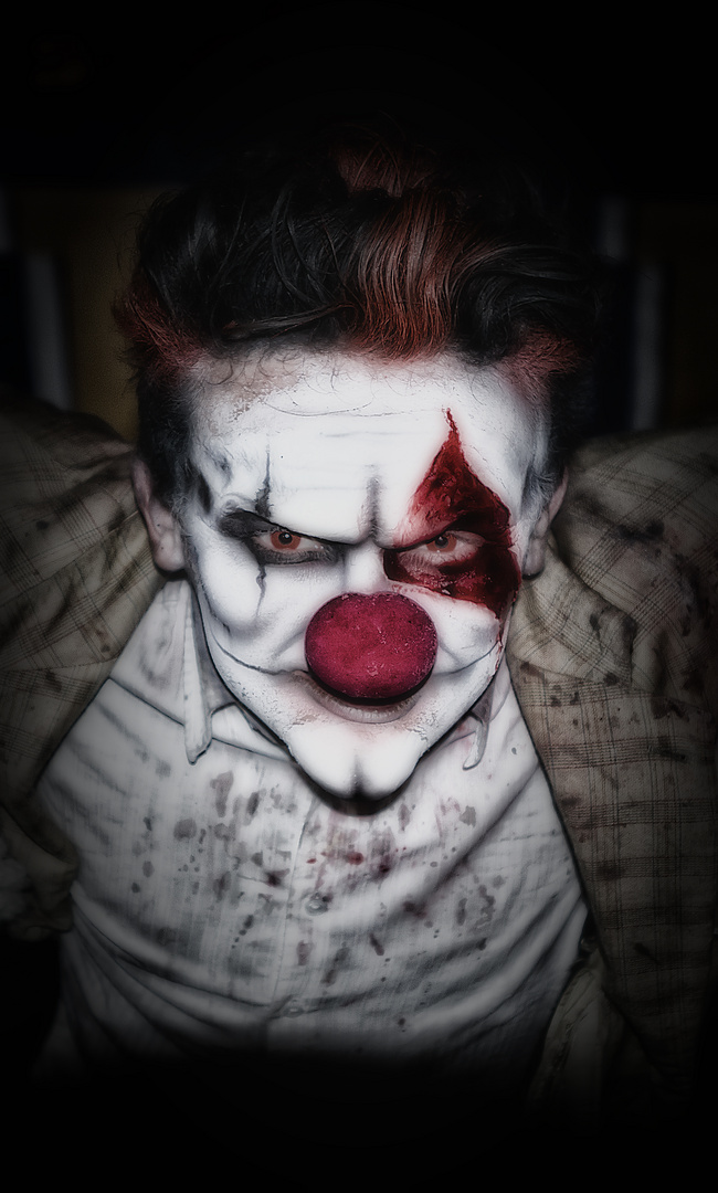 HORROR CLOWN