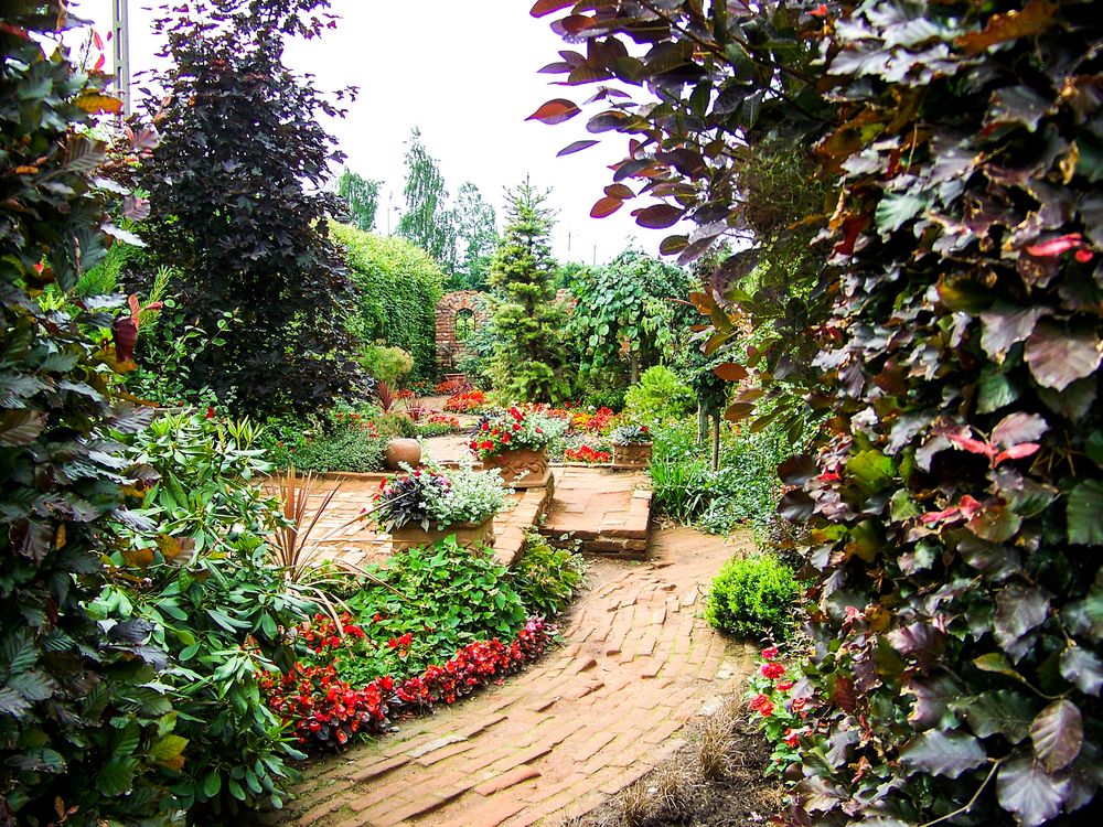 Hortulus Park in Paslek .Polen