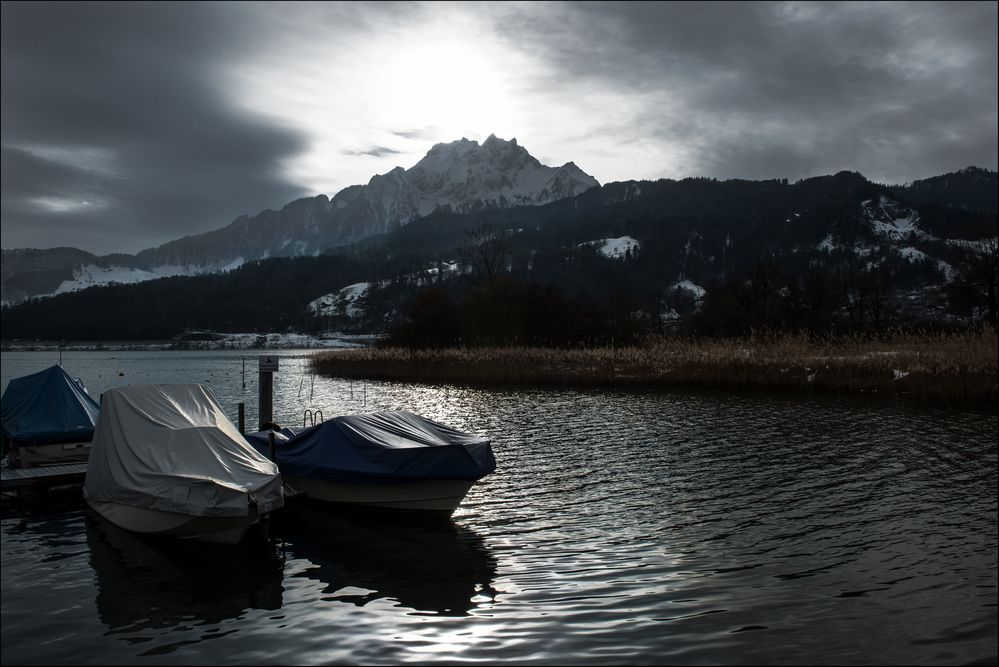 Horwerbucht mit dem Pilatus im Hintergrund