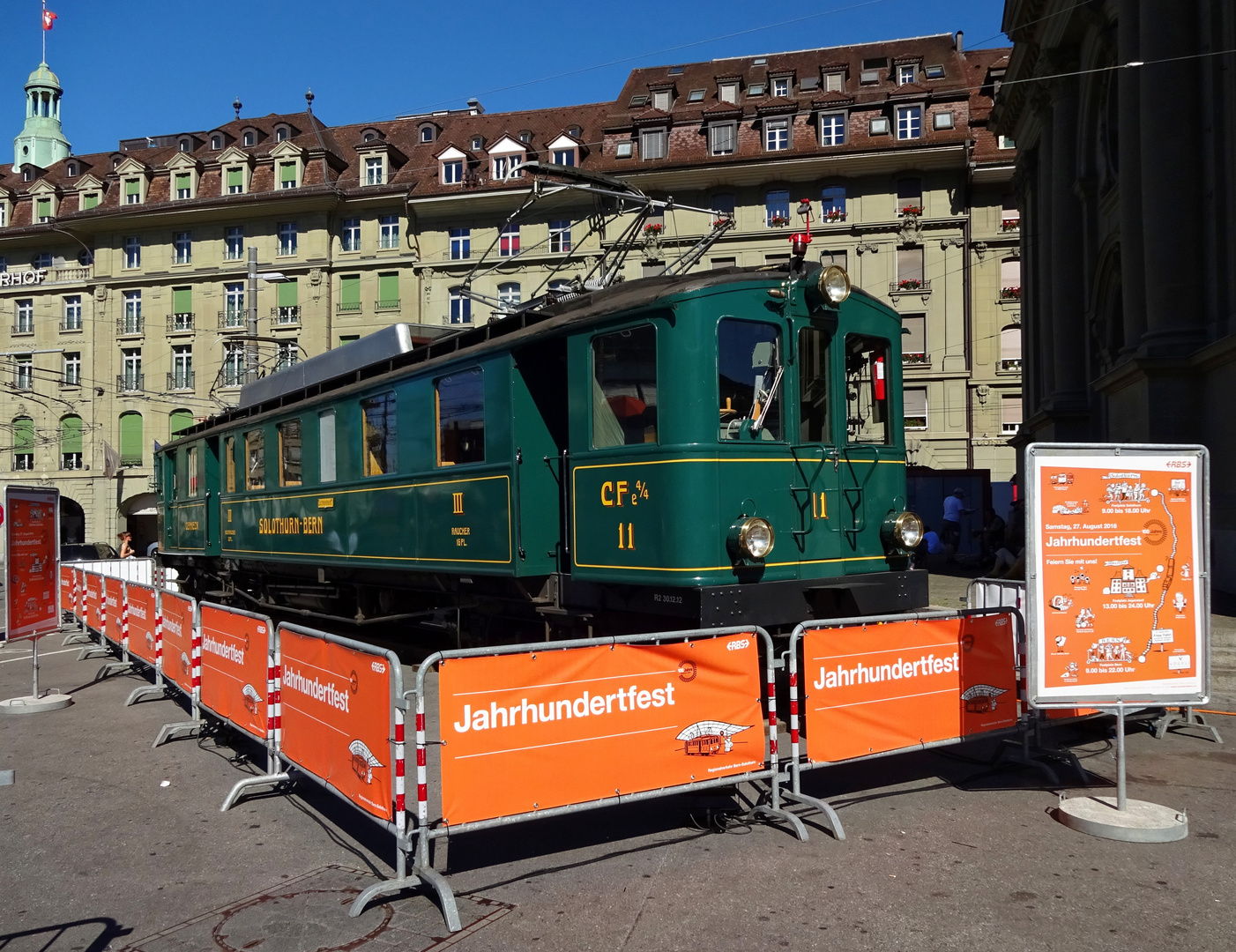 "Hoschtet Schnägg" am Berner Bahnhofsplatz