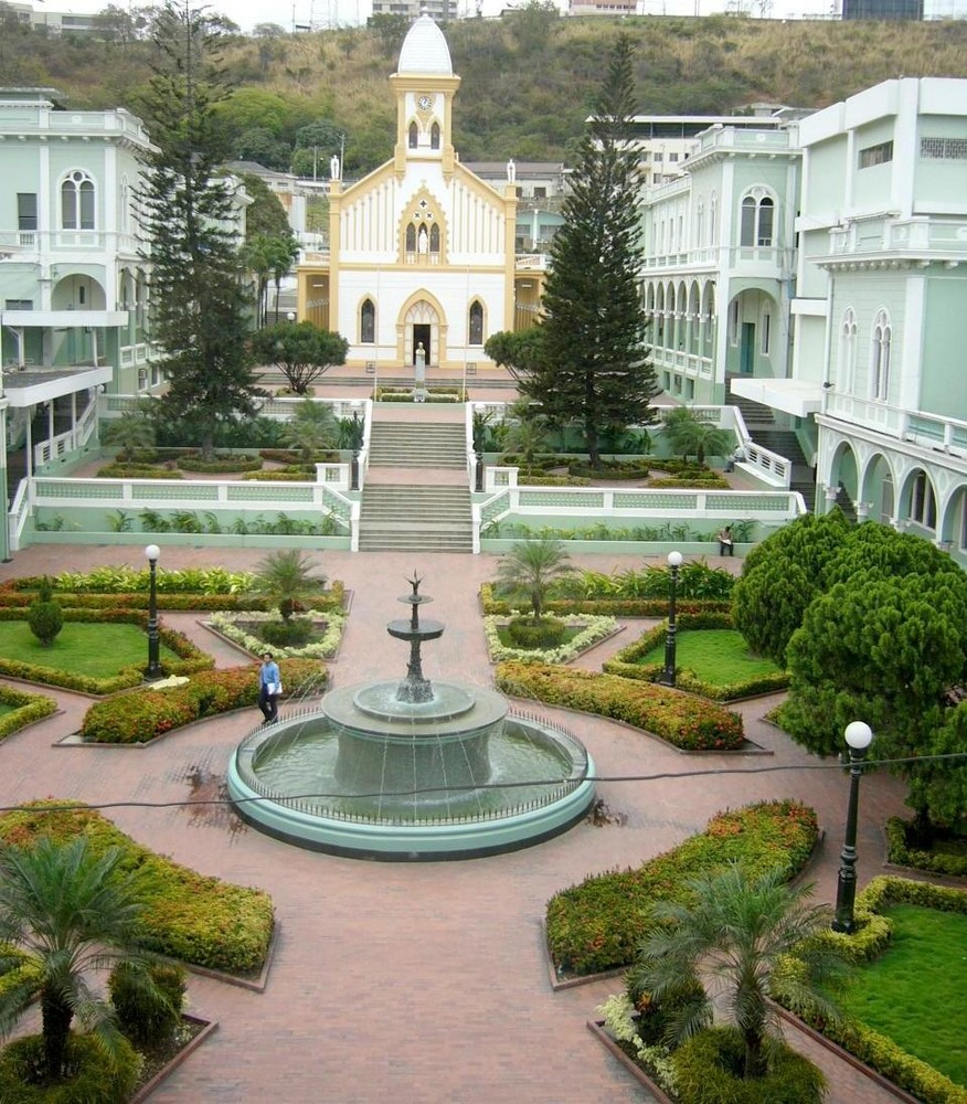 Hospital Luis Vernaza en Guayaquil