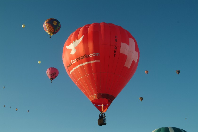 Hot Air Balloon Champions ships Mildura