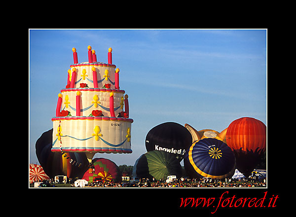 Hot Air Ballos: Ballon: Mongolfiere