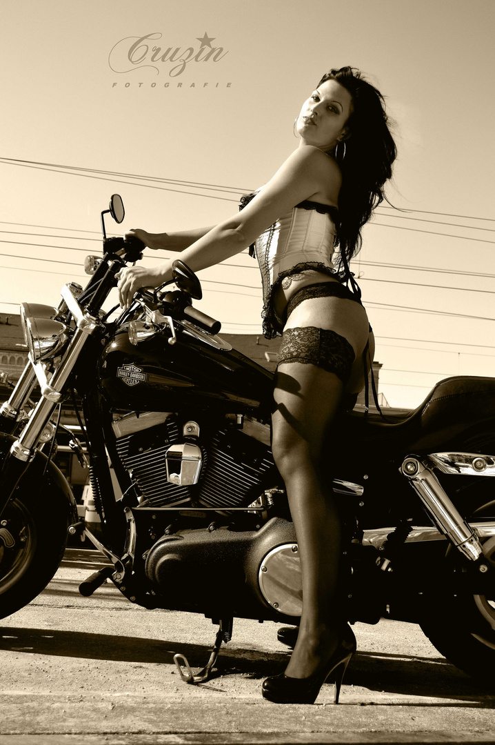 Hot Harley Girl