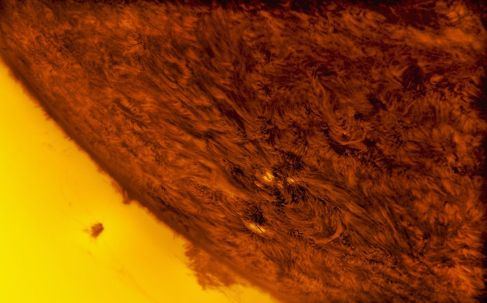 Hot point - Sonnenchromosphäre + Eruptive Protuberanz (CME)