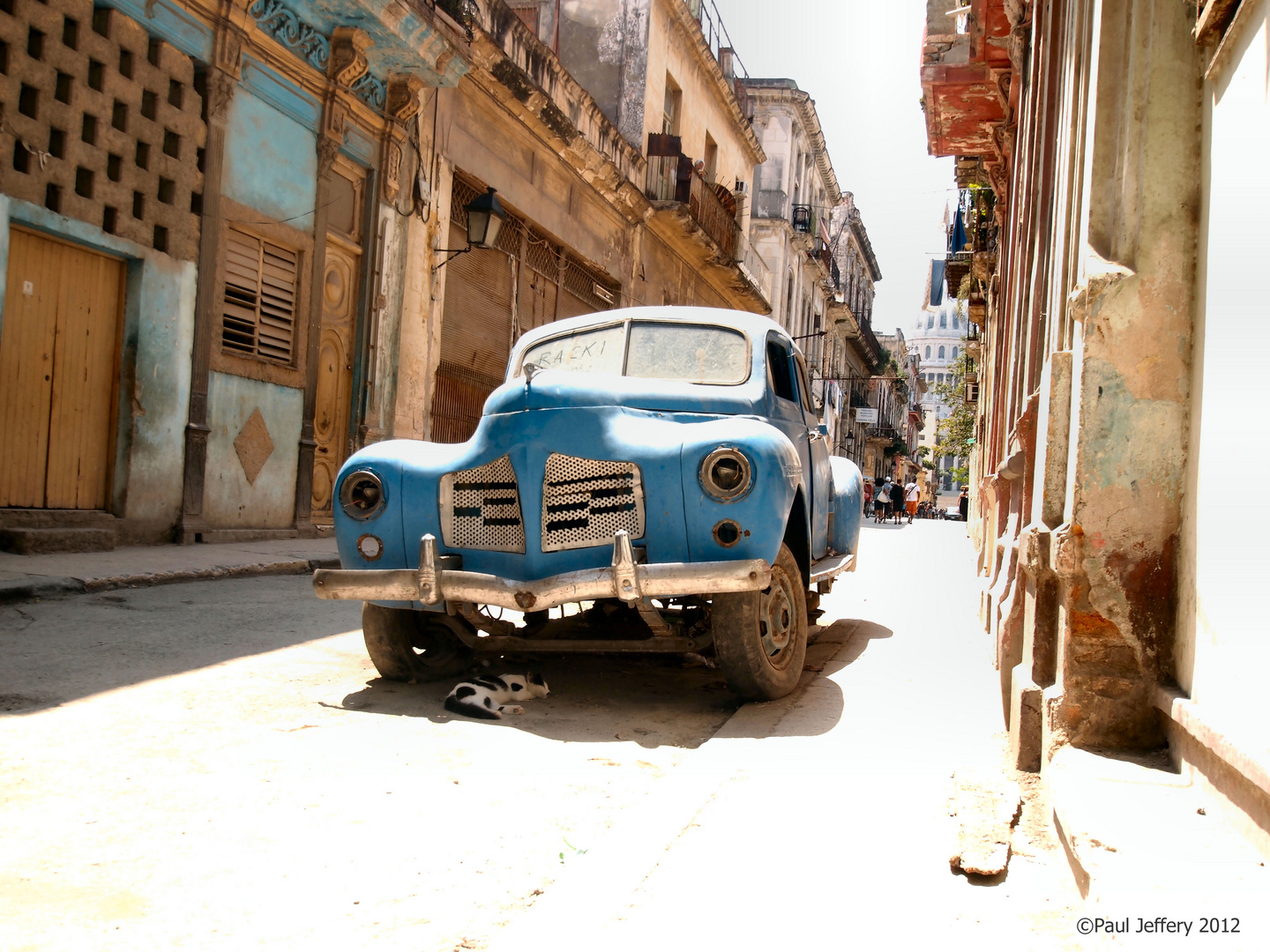 Hot Spring Day in Old Havana