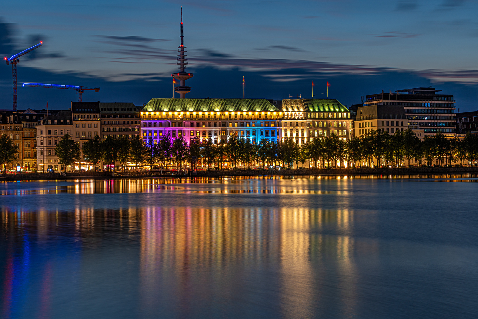 Hotel 4 Jahreszeiten in Bunt ( Prideweek )