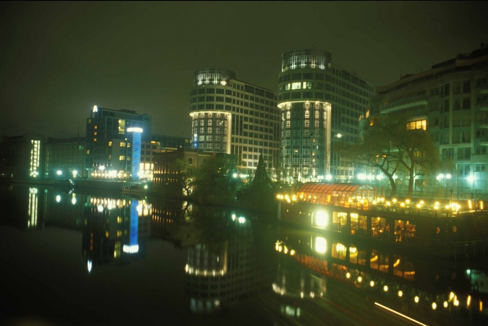 Hotel Abion & Innenministerium (am Spreebogen Berlin) (A)