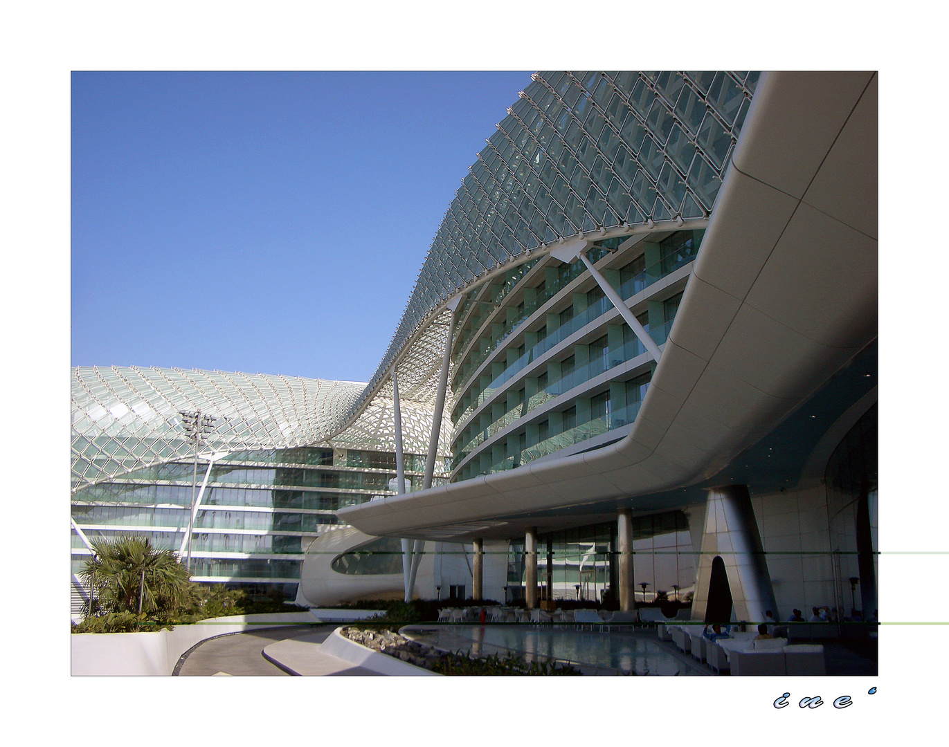 Hotel an der Formel 1 Rennstrecke in Abu Dhabi