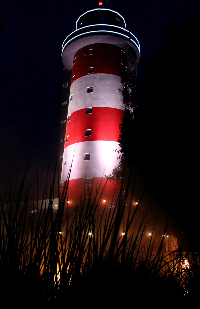 Hotel Bell Rock - misty lighthouse