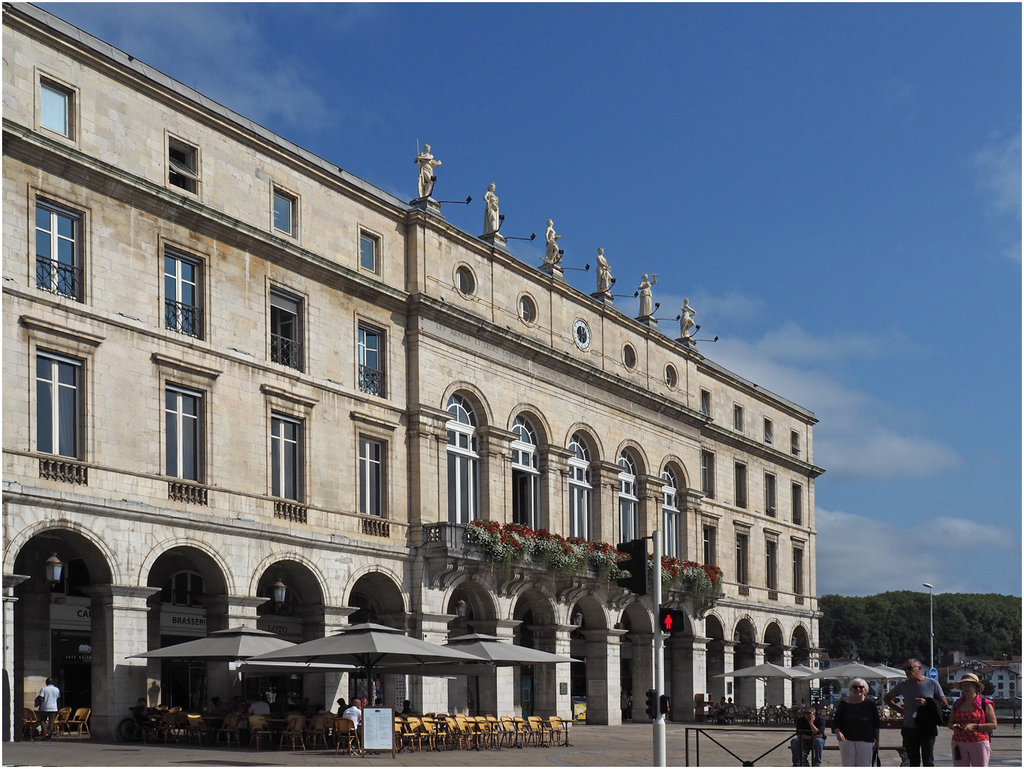 Hôtel de ville de Bayonne (1842)