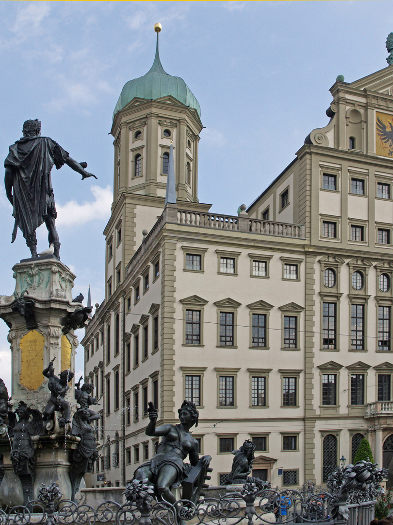 Hôtel de ville et fontaine d’Auguste  --  Augsburg  --  Das Rathaus mit dem Augustusbrunnen