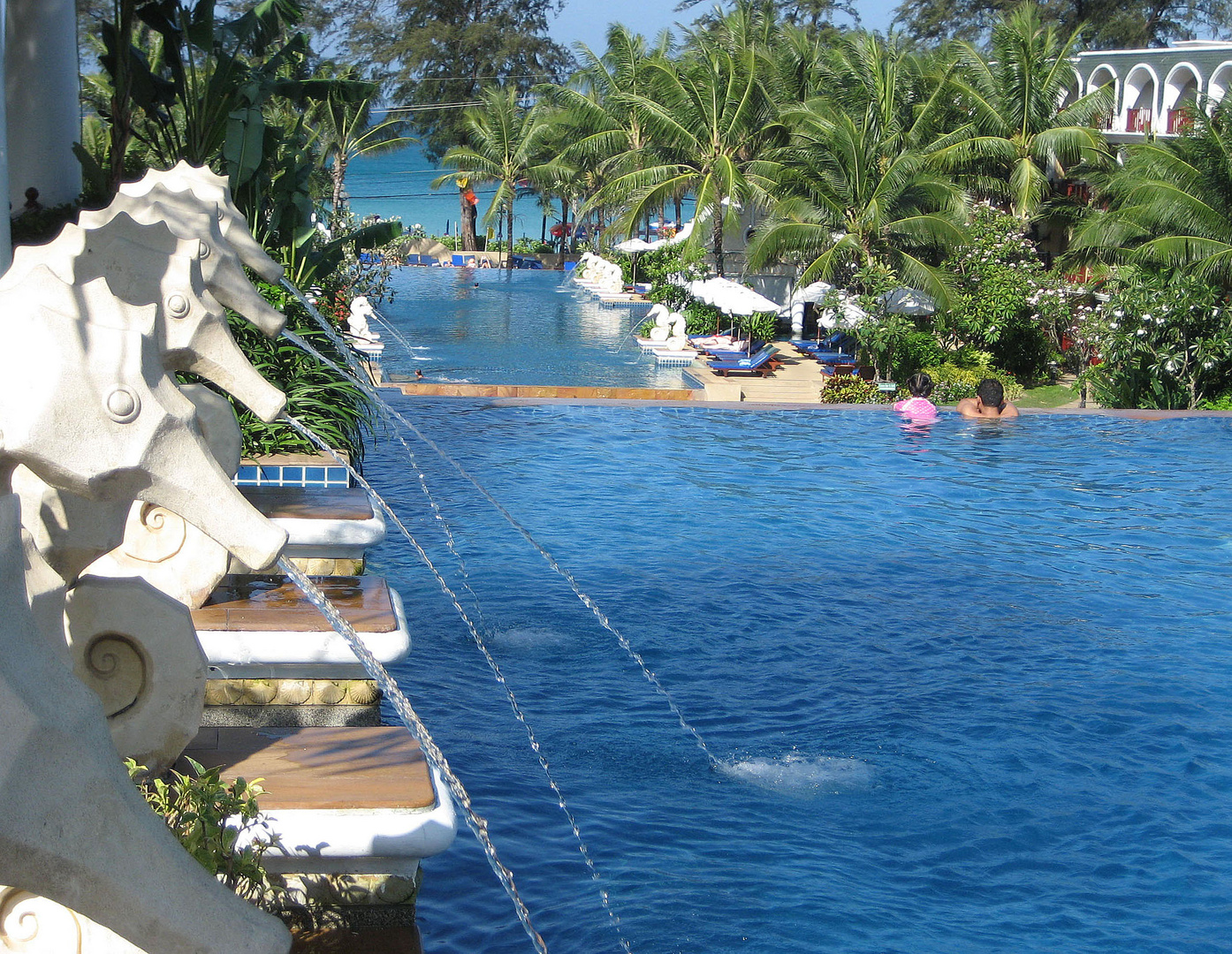 hotel graceland phuket