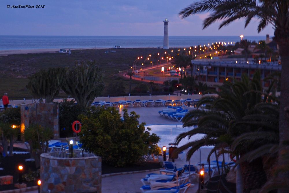 Hotel Iberostar Playa Gaviotas bei Dämmerung