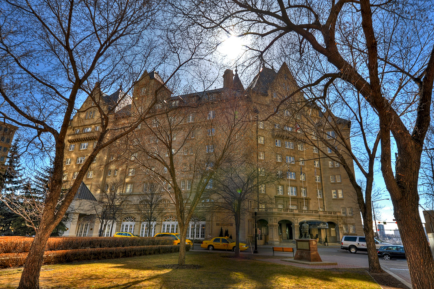 Hotel Macdonald HDR