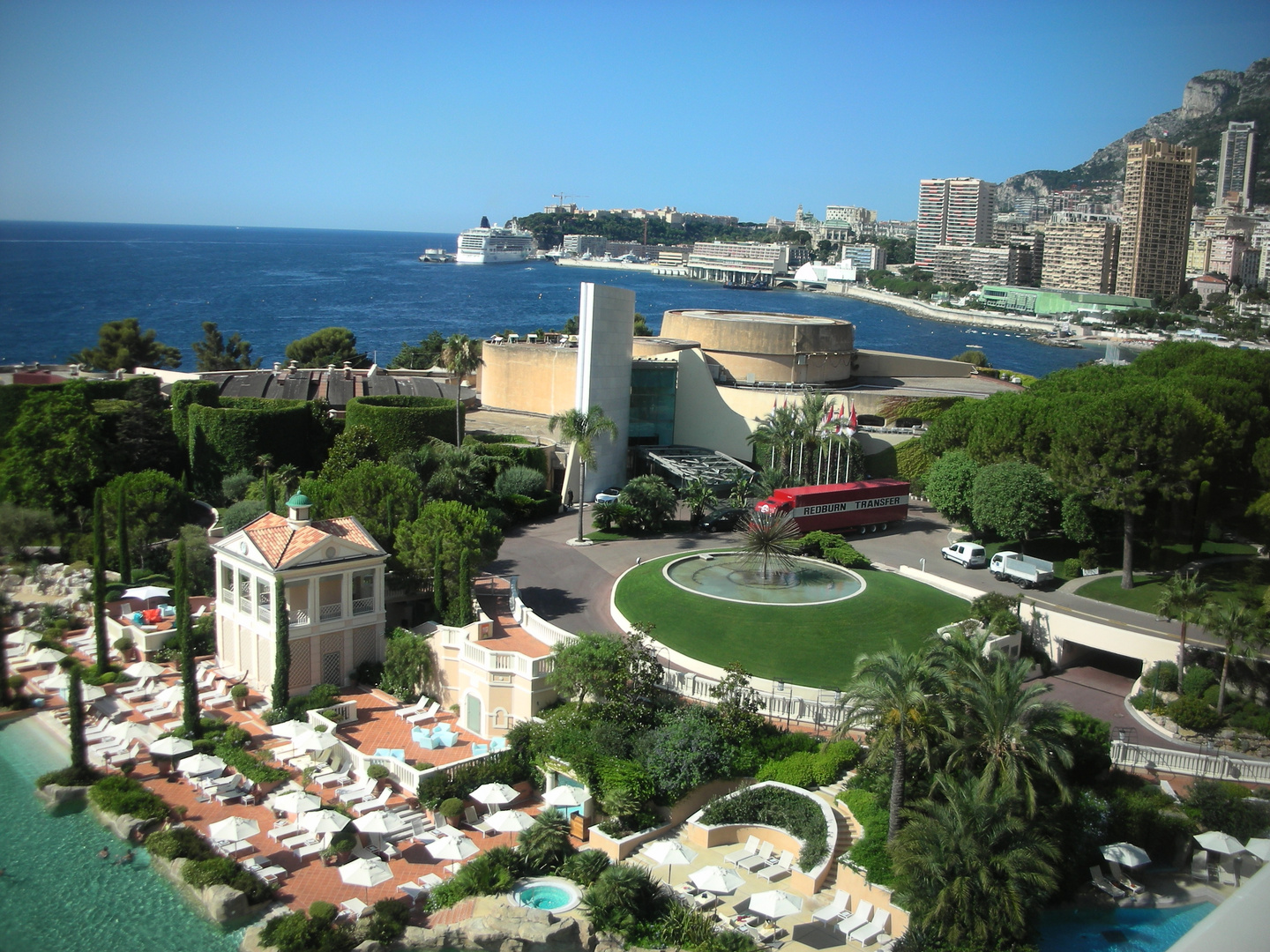 Hotel Monte Carlo Bay