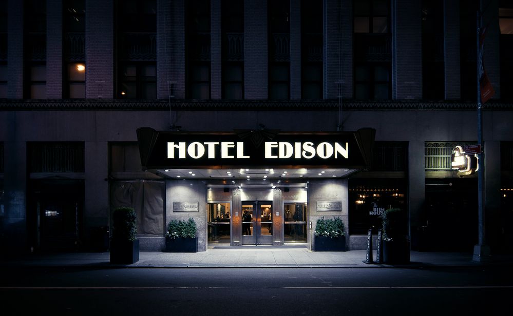 Hotel Noir