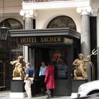 Hotel Sacher - weltberühmt, teuer, liegt vis avis von der Wr.Oper