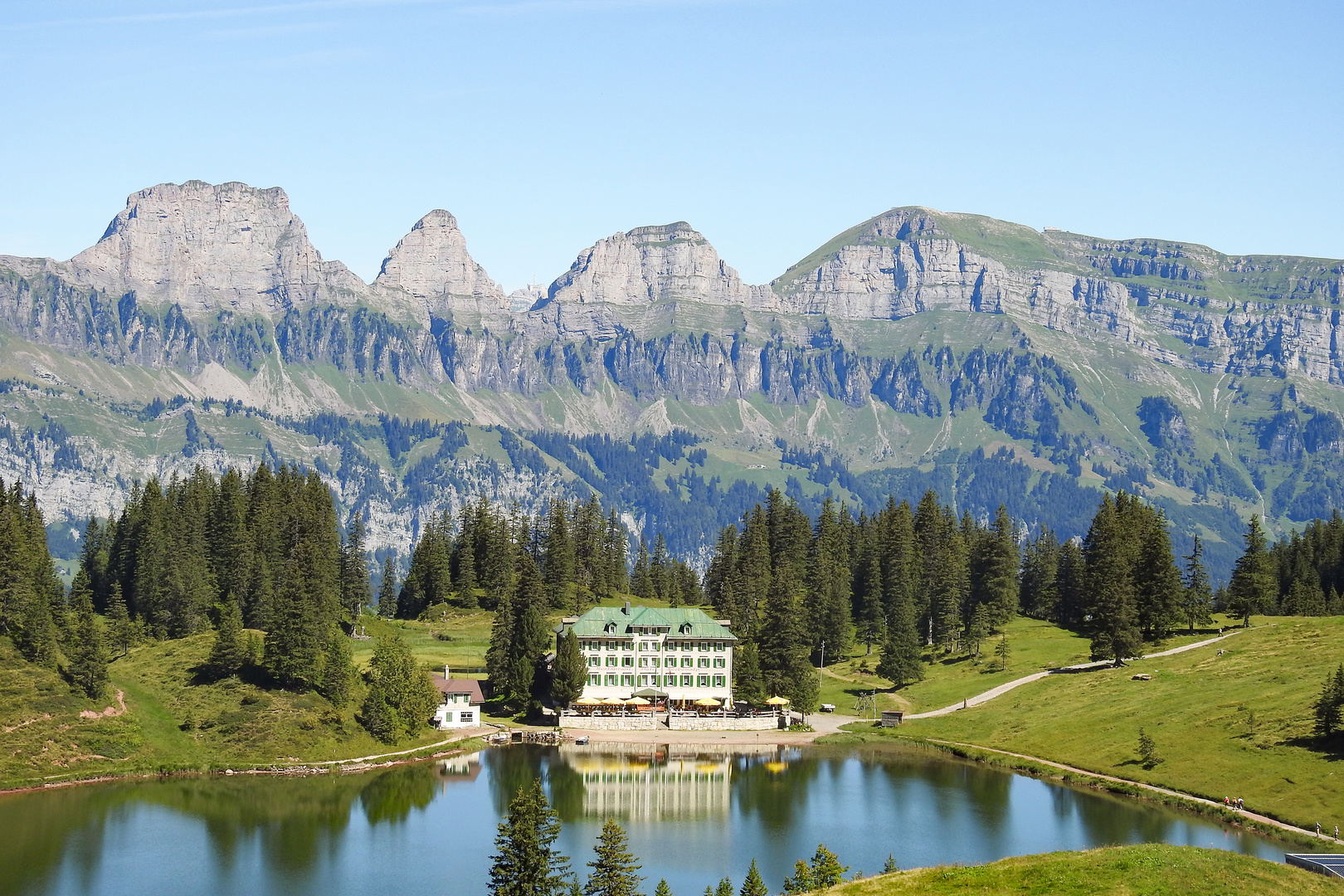  Hotel Seebenalp 