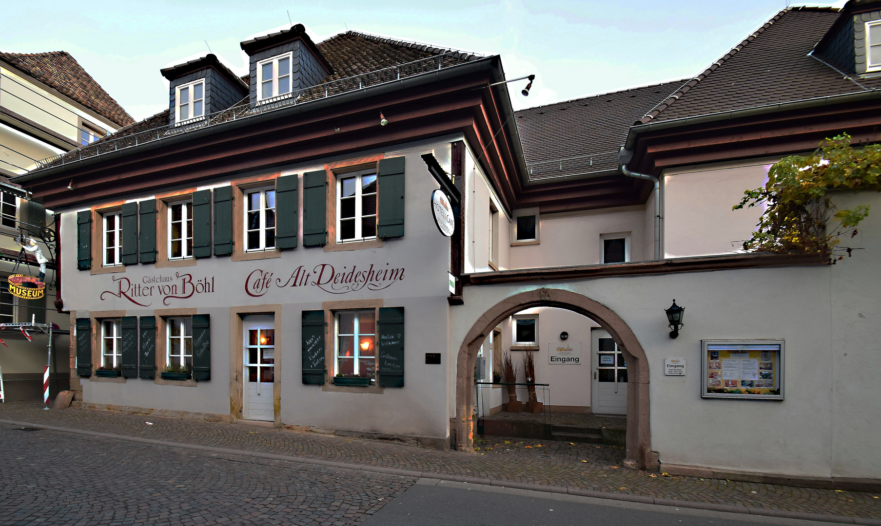 Hotel und Cafe Ritter von Böhl in Deidesheim