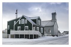 Hotel und Kirche in Stykkishólmur