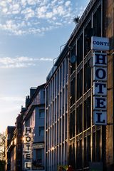 Hotels im Abendlicht 