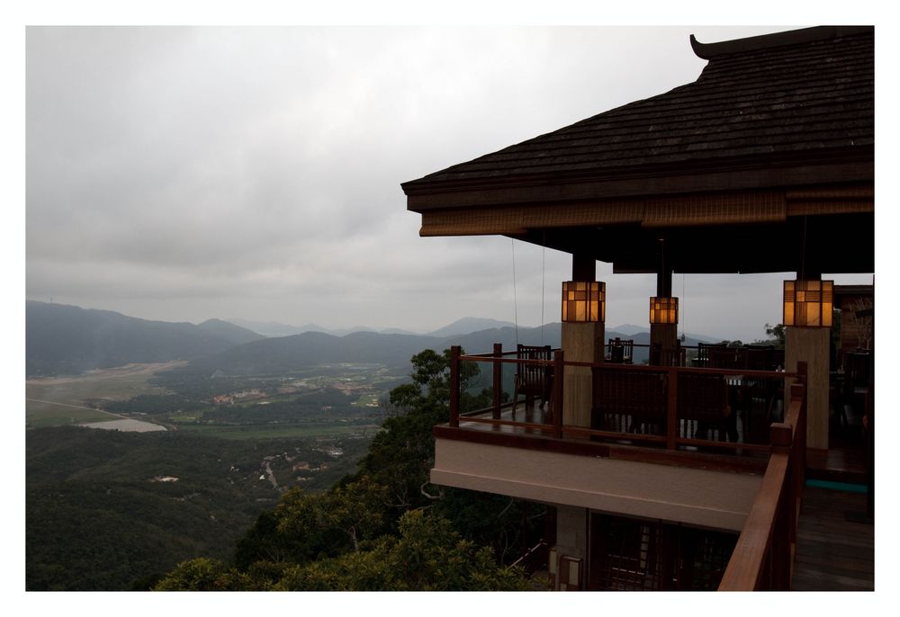 Hotels in Sanya - Birds Nest