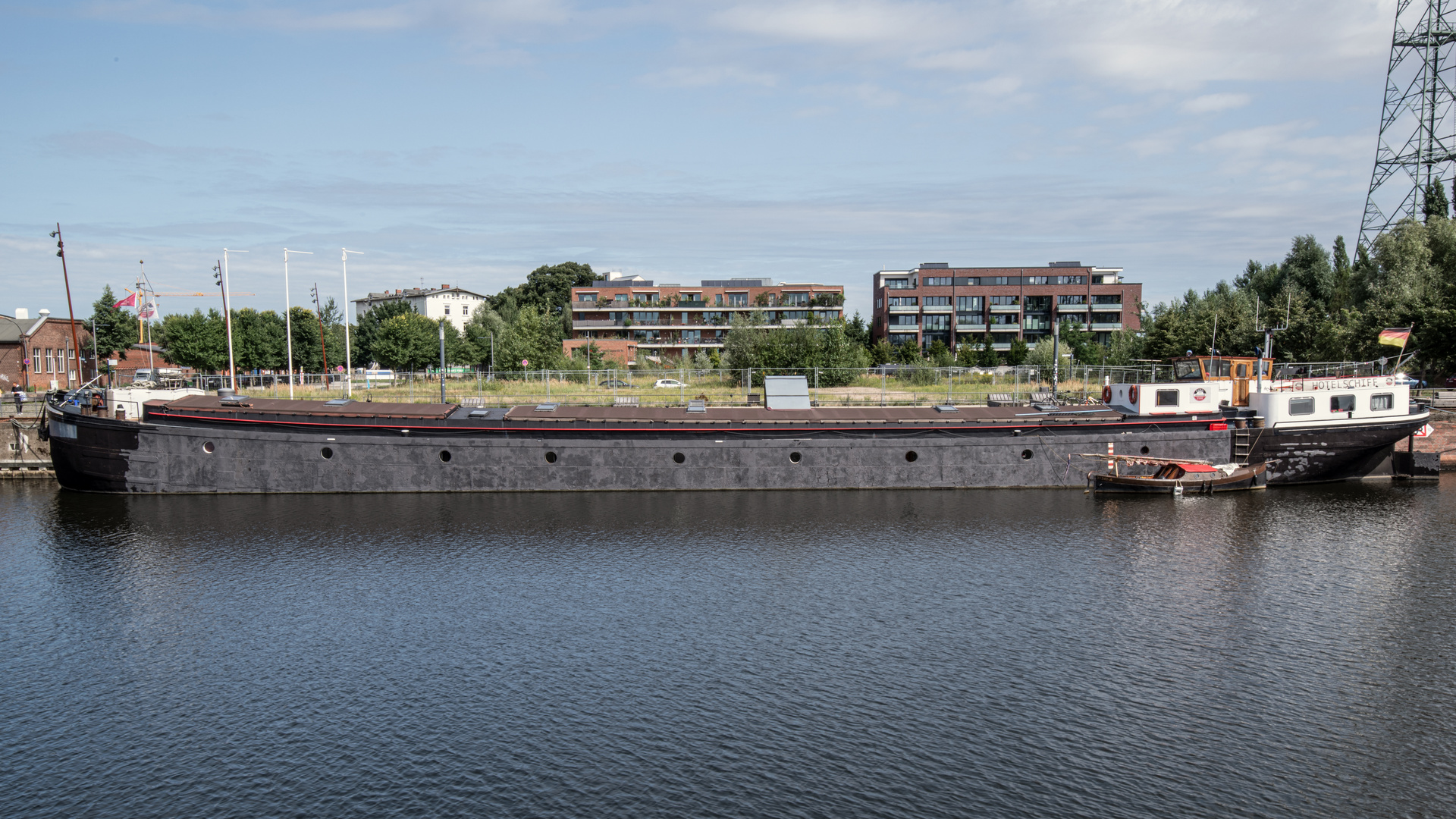 Hotelschiff Harburger Binnenhafen