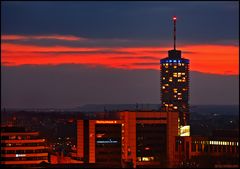 Hotelturm im Abendlicht