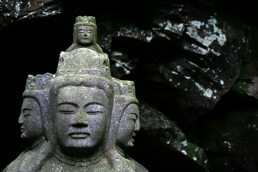 Hotokeiwa (Rock of Budda)