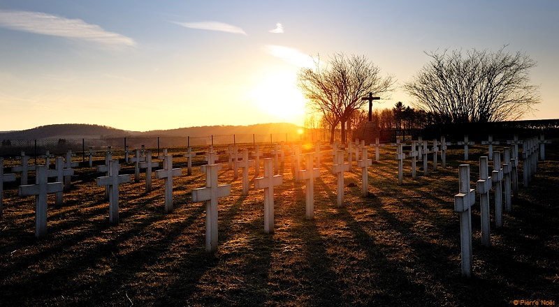 Houdrigny - Cimetière militaire Français