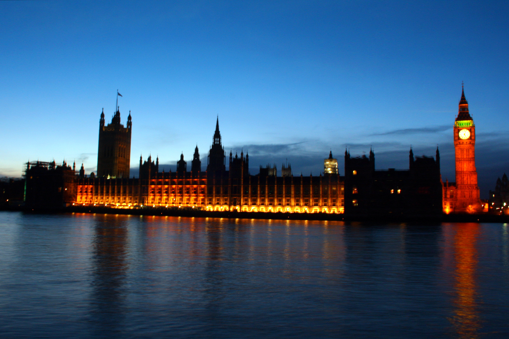 House of Parliament bei Sonnenuntergang