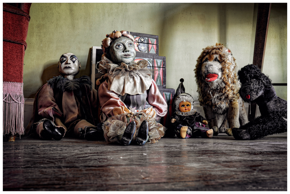 [ House of Puppets ] Foto & Bild architektur, lost places, urbex