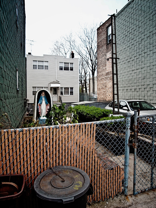 house with mary in queens