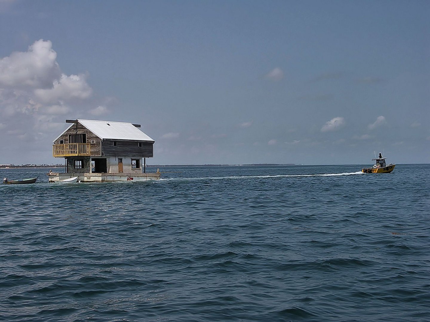 houseboat at Miami Beach harbour outlet Florida