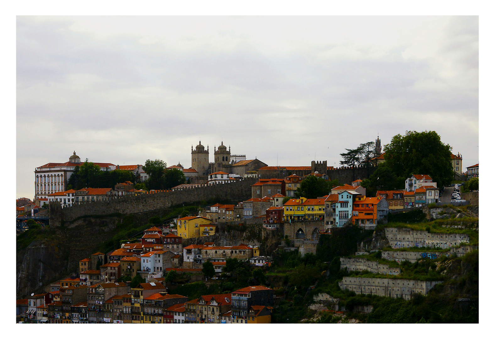 Houses cascading