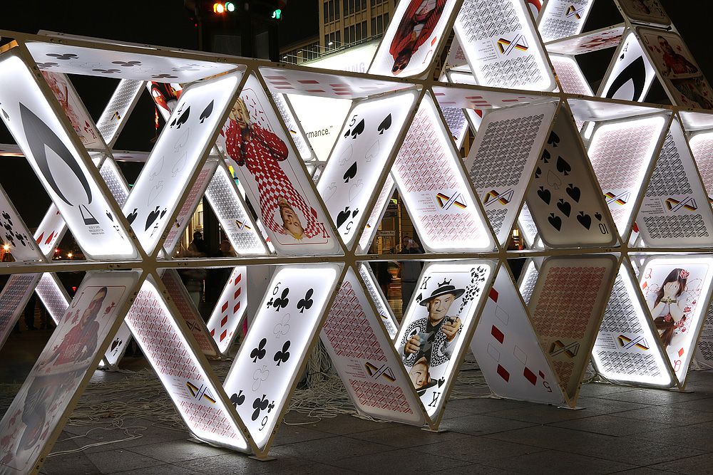 Houses of Cards beim Festival of Lights 2015