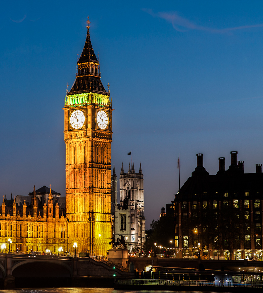 Houses of Parliament & Westmister Abbey - London@night