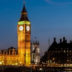 Houses of Parliament & Westmister Abbey - London@night