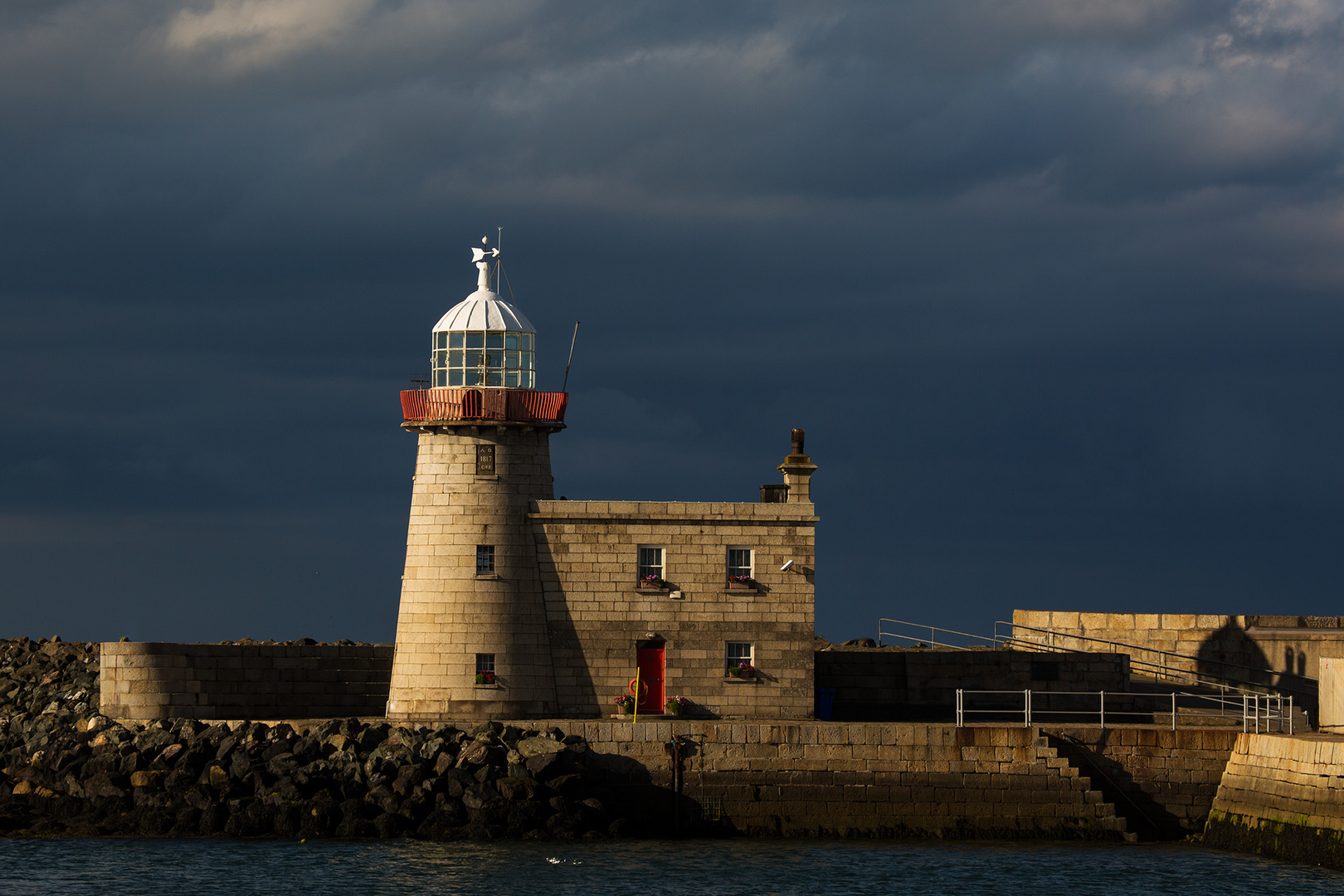 Howth Harbour Lighthouse