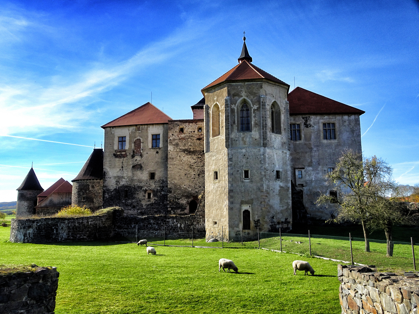 Hrad Svihov - Zu Besuch bei Aschenbrödel