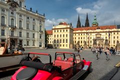 Hradcanske Square, Praga