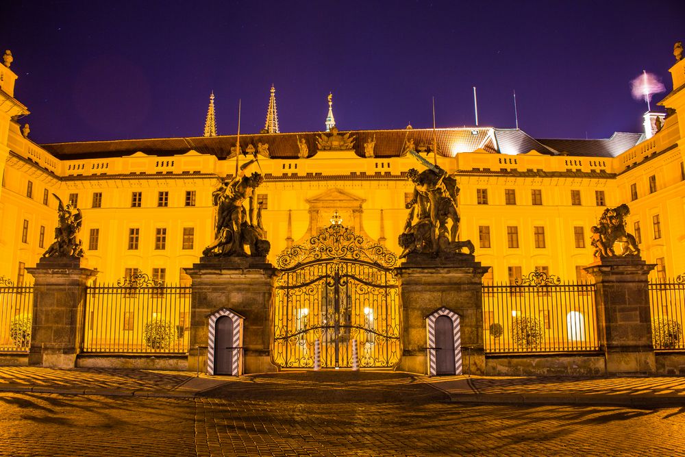 Hradschin Prag bei Nacht