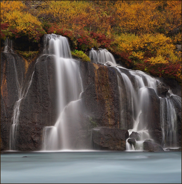 Hraunfossar im Herbst 1