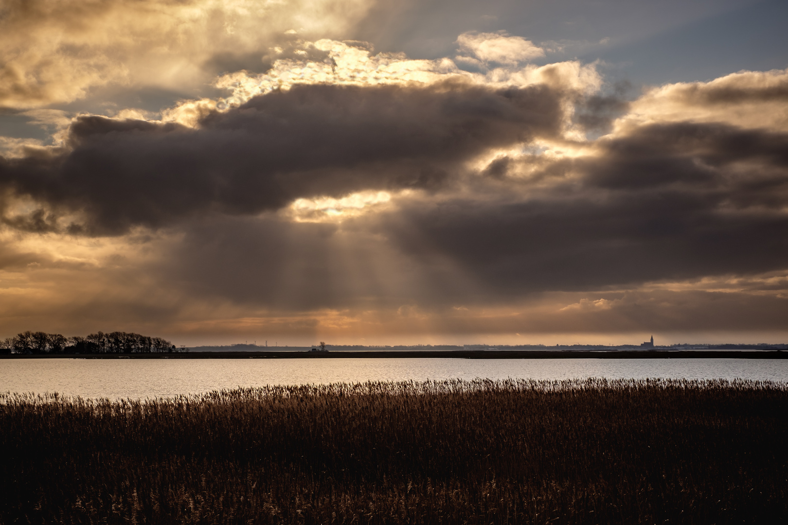 HS-Blick ueber den Bodden nach Barth.