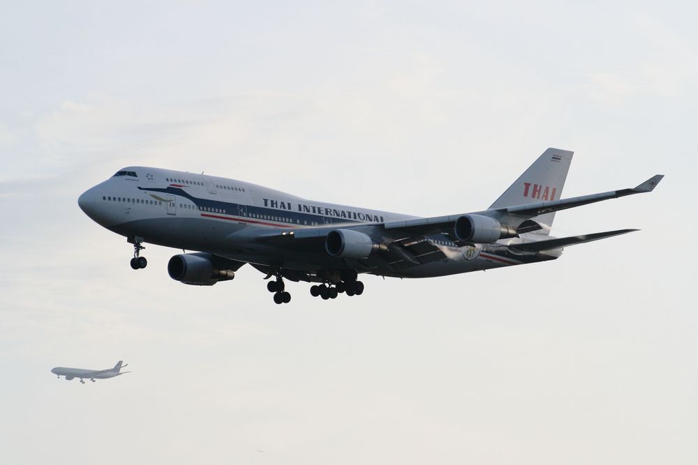 HS-TGP Thai Airways Boeing 747-400 Retro c/s