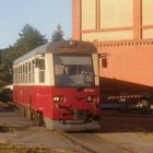 HSB Triebwagen im Abendlicht.