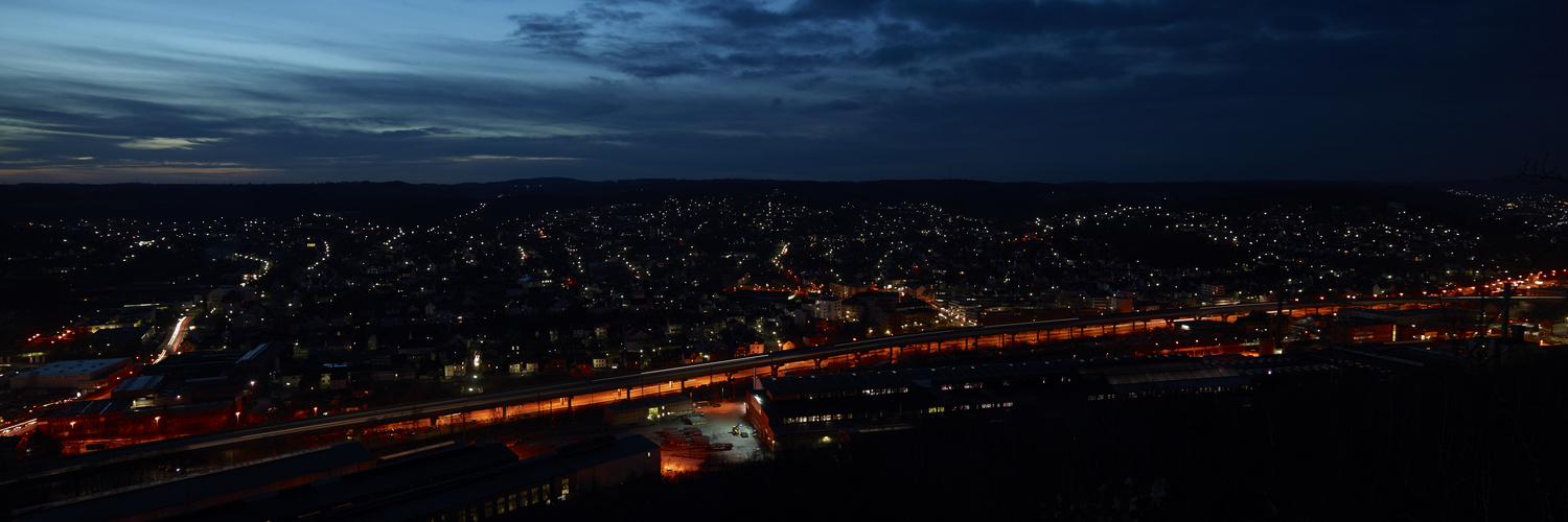 HTS bei Nacht