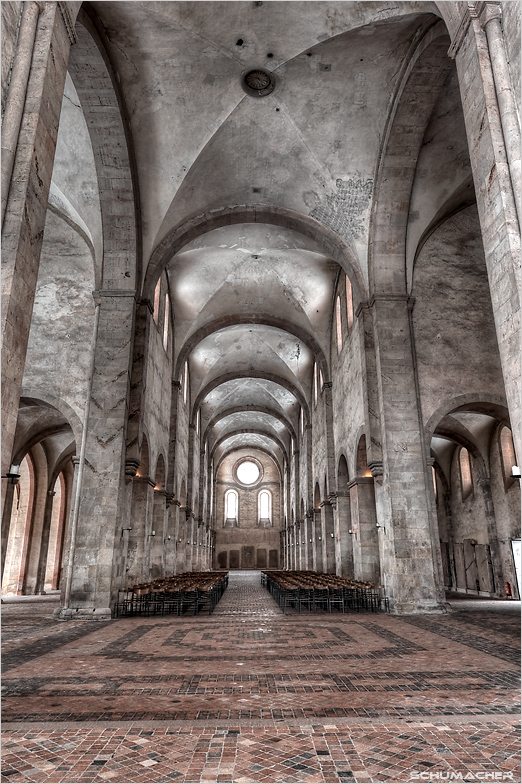 http://www.kloster-eberbach.de/